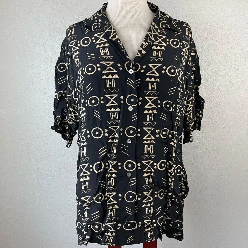 Classiques for Nordstroms Silk Buttond Down Shirt Size S EUC
